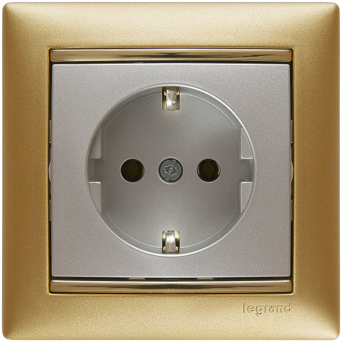 770301_7-4